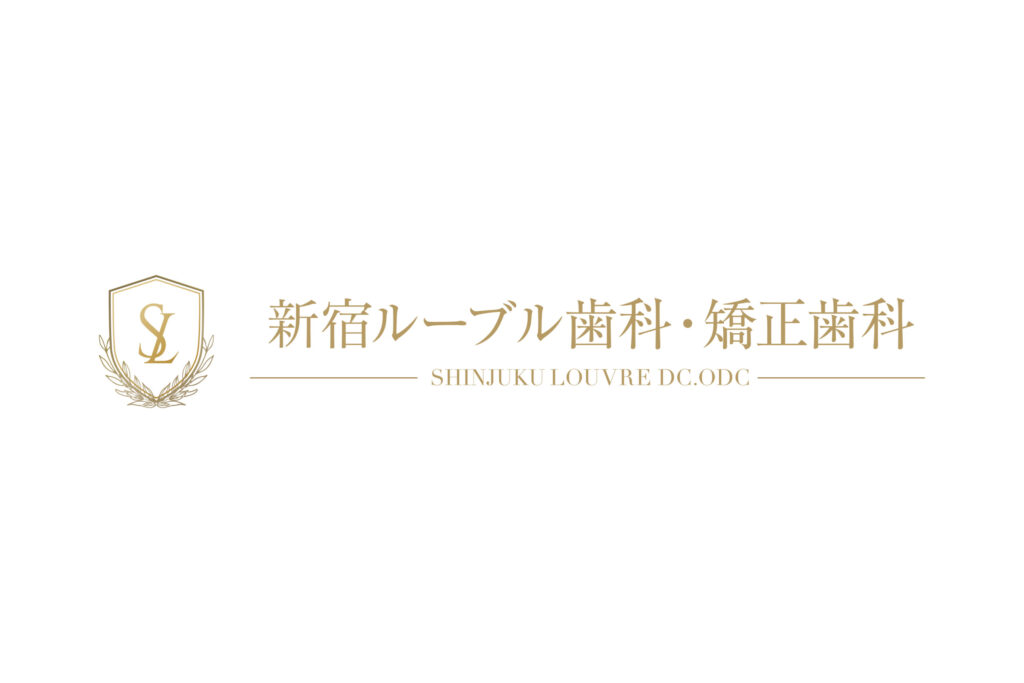 新宿ルーブル歯科ロゴ白